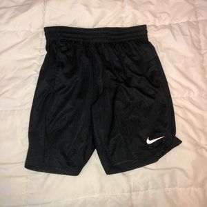 nike basketball shorts